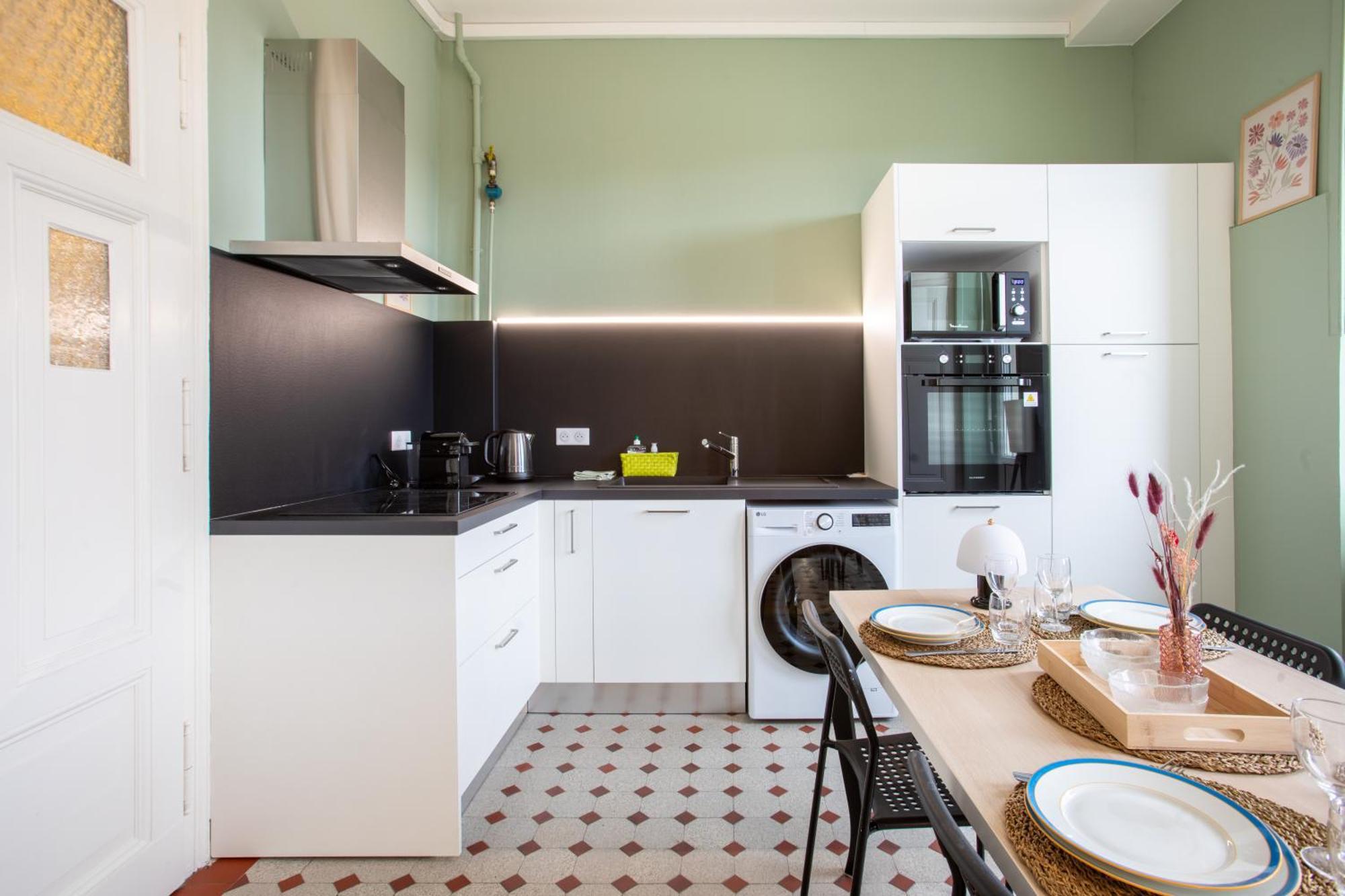Bel Centre-ville Apartment *